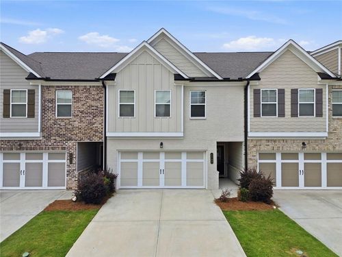 5052 Silver Fox Trl, Oakwood, GA, 30566-4316 | Card Image