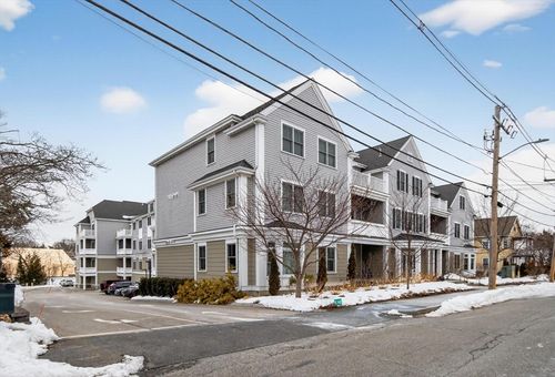apt-107-77 Court St, Newton, MA, 02458-1463 | Card Image