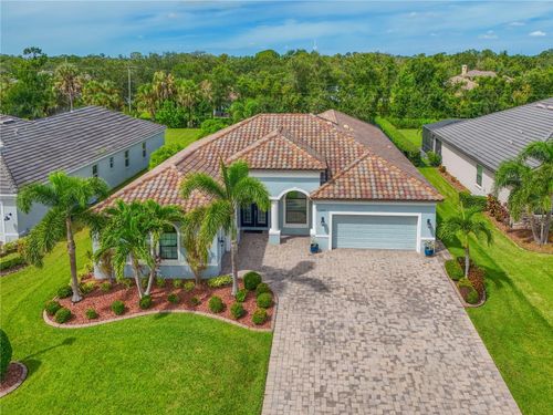 1055 145th Street Cir Ne, Bradenton, FL, 34212-7403 | Card Image