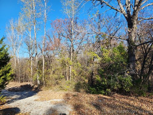 13000 15th Ct, Jenks, OK, 74037-4930 | Card Image
