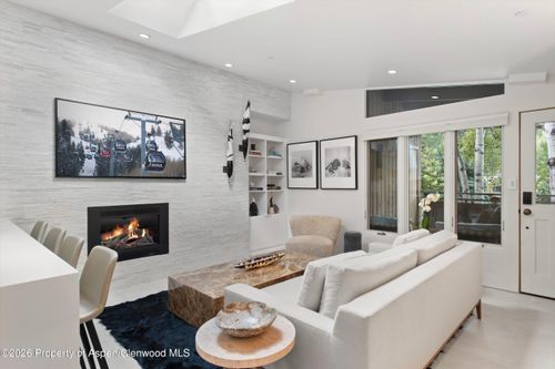 unit-5-611 S West End St, Aspen, CO, 81611-2131 | Card Image