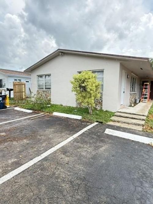 1-3931 Sw 51st St, Fort Lauderdale, FL, 33312-6226 | Card Image