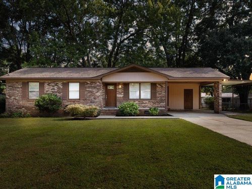 1210 Early St, Oxford, AL, 36203-2602 | Card Image