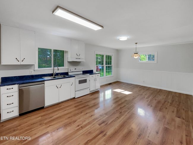 170 Cumberland View Dr, House other with 3 bedrooms, 3 bathrooms and null parking in Oak Ridge TN | Image 6