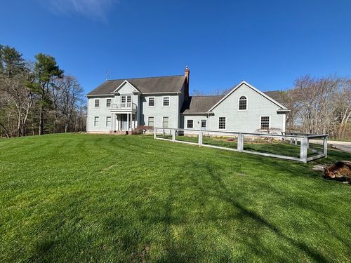 18 Abbey Ln, Rehoboth, MA, 02769-2230 | Card Image