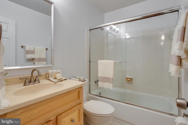 APT-202 - 11729 Ledura Ct, Condo with 3 bedrooms, 2 bathrooms and null parking in Reston VA | Image 23