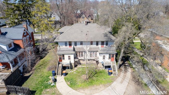 186 W 12 Th St, House other with 6 bedrooms, 3 bathrooms and null parking in Holland MI | Image 16