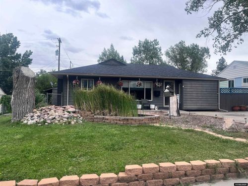 121 Colorado Ave, Casper, WY, 82609-2155 | Card Image