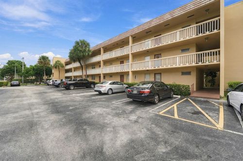 212-6350 Nw 62nd Street, Tamarac, FL, 33319 | Card Image