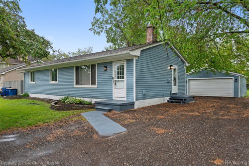 6262 Garden Ct, Warren, MI, 48091-3850 | Card Image
