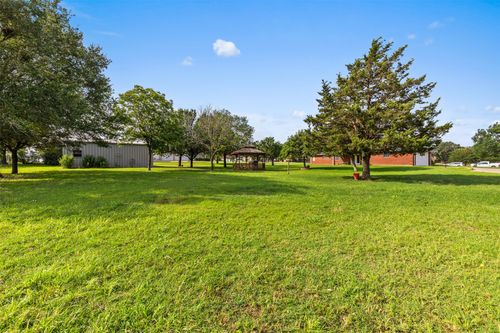 1419 Hinchliffe Rd, Mexia, TX, 76667-3856 | Card Image