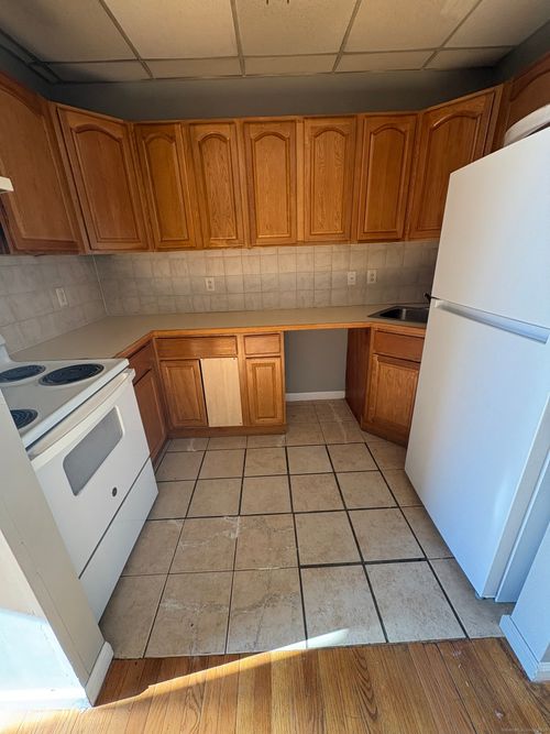 apt-407-16 Franklin St, Norwich, CT, 06360-5873 | Card Image