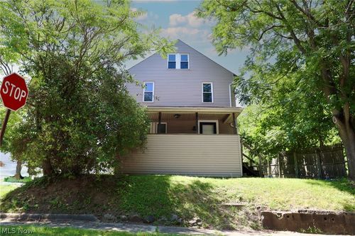 2250 6th St Sw, Akron, OH, 44314-2409 | Card Image