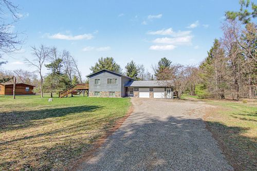 17 Lilac St, Circle Pines, MN, 55014-1004 | Card Image