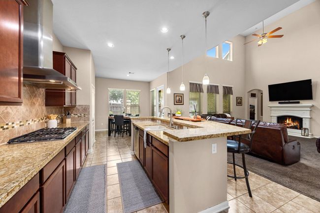 8215 Paddle Rock Ln, House other with 5 bedrooms, 4 bathrooms and 3 parking in Rosenberg TX | Image 15