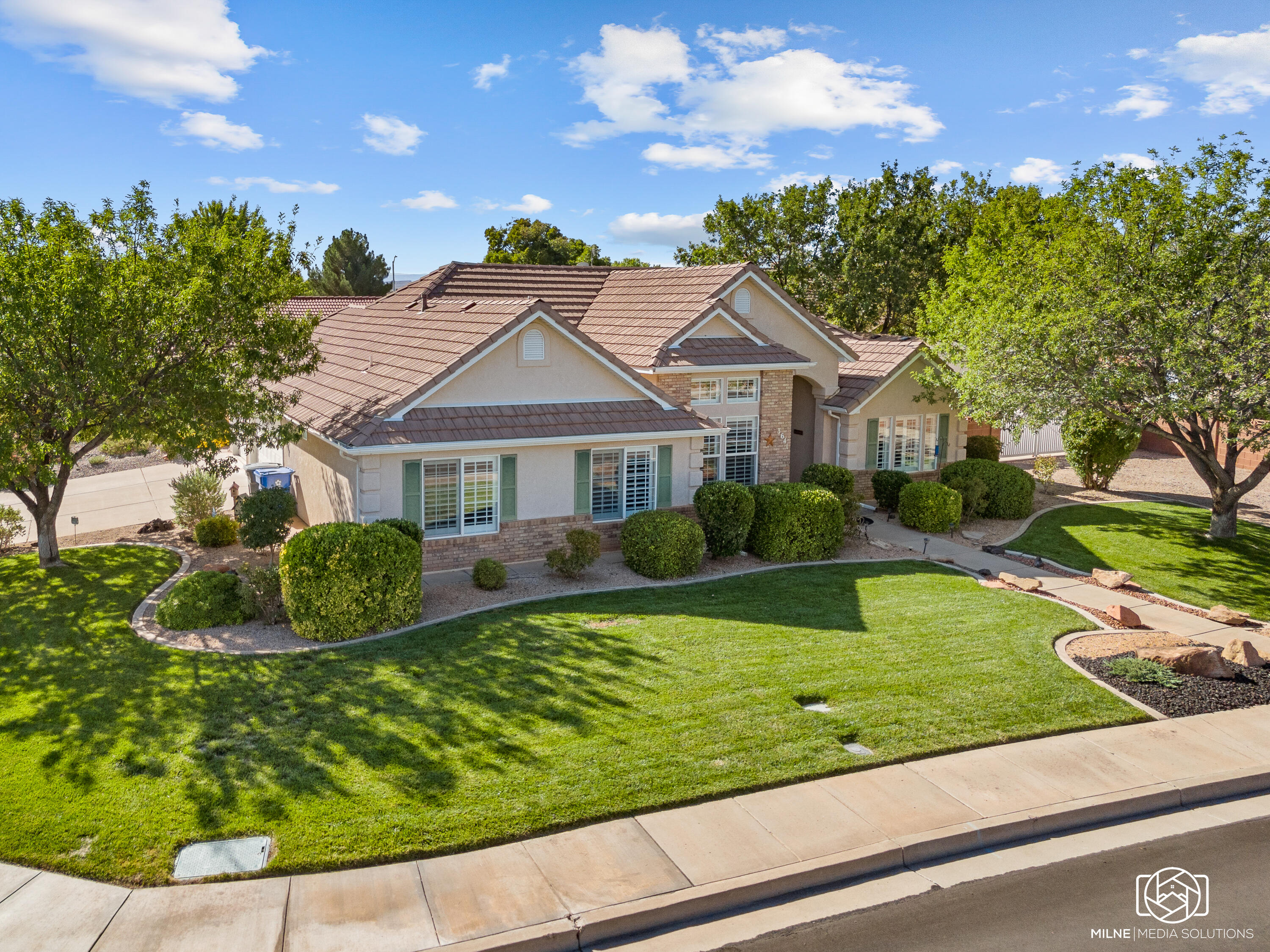 Rachel Dr, Santa Clara, UT 84765