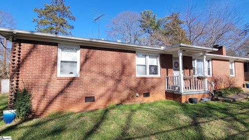 209 Tucson Dr, Greenville, SC, 29617-1515 | Card Image