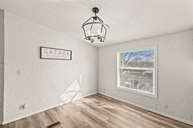 2001 Island Cir, House other with 4 bedrooms, 2 bathrooms and null parking in Tool TX | Image 11
