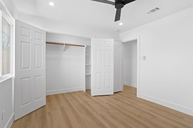 9229 Independence Loop, House other with 4 bedrooms, 2 bathrooms and 2 parking in Austin TX | Image 17