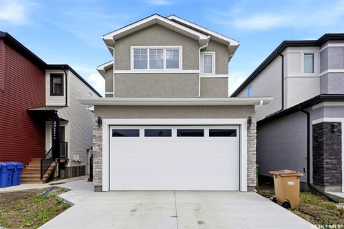 3025 Green Stone Rd, Regina, SK, S4V3Z2 | Card Image