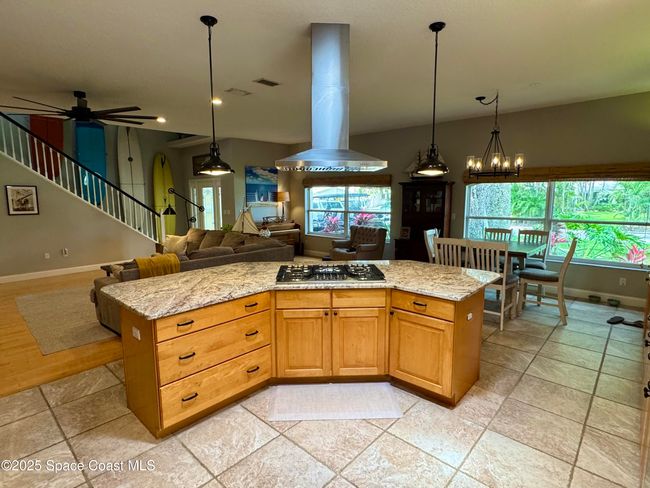 52 Riverview Ln, House other with 5 bedrooms, 3 bathrooms and null parking in Cocoa Beach FL | Image 25