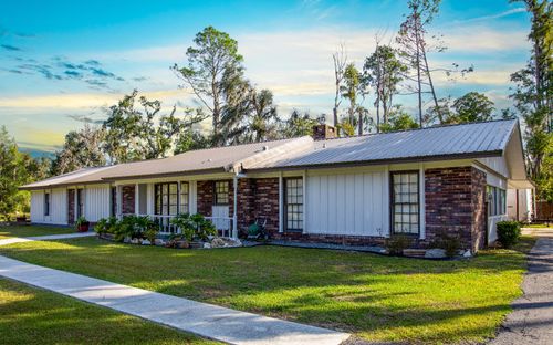 101 Rustic Pnes, Jasper, FL, 32052-3632 | Card Image