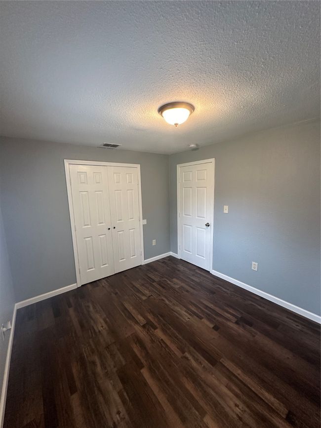 104 E North Main St, House other with 3 bedrooms, 2 bathrooms and null parking in Blooming Grove TX | Image 8