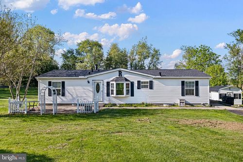 1813 Twin House Rd, OXFORD, PA, 19363-3918 | Card Image
