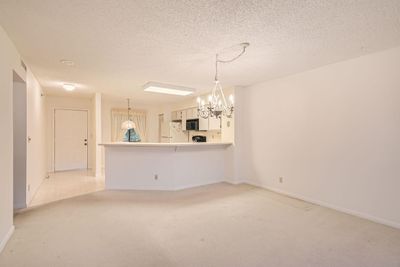 302 - 2238 N Cypress Bend Drive, Condo with 2 bedrooms, 2 bathrooms and null parking in Pompano Beach FL | Image 2