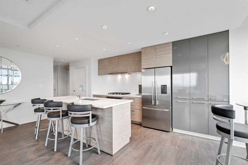 804-38 9 St Ne, Calgary, AB, T2E7X9 | Card Image