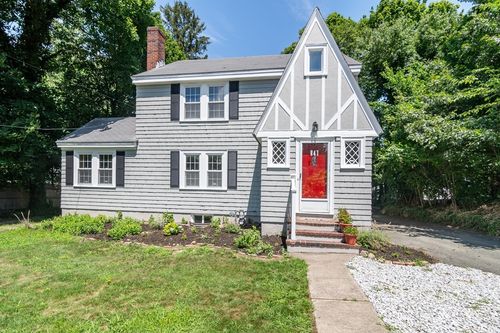 847 Worcester St, Wellesley, MA, 02481-4561 | Card Image