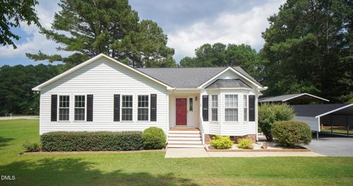 104 Trey Dr, Benson, NC, 27504-6527 | Card Image