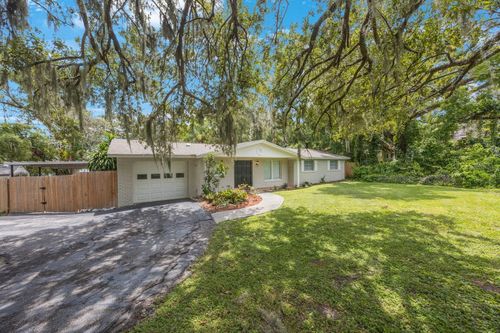 2915 E Waters Ave, TAMPA, FL, 33604-2227 | Card Image