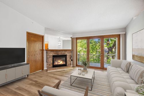 15188 Patricia Ct, Eden Prairie, MN, 55346-2552 | Card Image