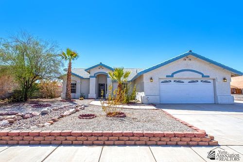 10609 E 36th St, Yuma, AZ, 85365-6805 | Card Image