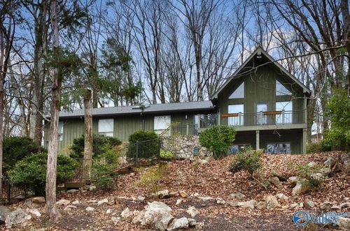 3006 Barcody Rd Se, Huntsville, AL, 35802-1111 | Card Image