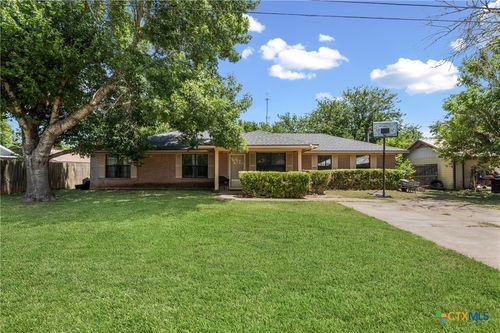 1405 Oak Park Ln, Salado, TX, 76571-4921 | Card Image