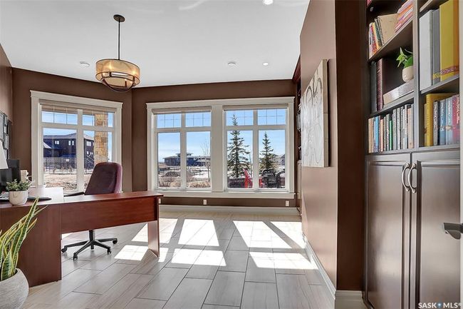 330 Spruce Creek Dr, House other with 5 bedrooms, 4 bathrooms and 10 parking in Pilot Butte SK | Image 39