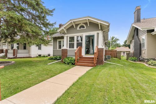 517 E 29th Place, Davenport, IA, 52803 | Card Image