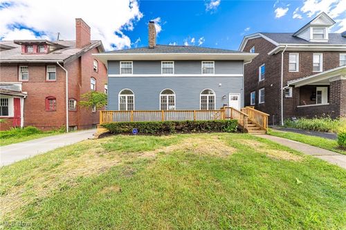 1839 Farmington Rd, East Cleveland, OH, 44112-4743 | Card Image