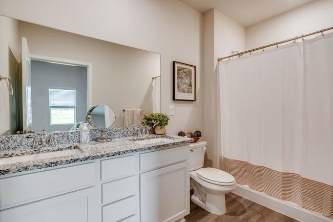 1412 N Sedgwick St, House other with 4 bedrooms, 2 bathrooms and null parking in Garden Plain KS | Image 17