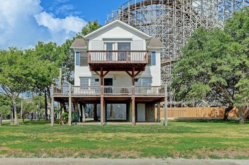 308 Bay Ave, Kemah, TX, 77565 | Card Image