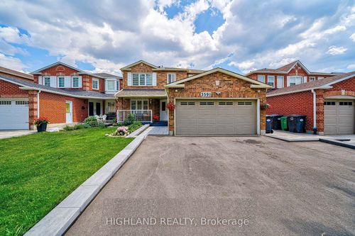 3591 Copernicus Dr, Mississauga, ON, L5B3L3 | Card Image