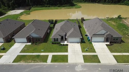 35502 Ramblewood Dr, Denham Springs, LA, 70706-1294 | Card Image