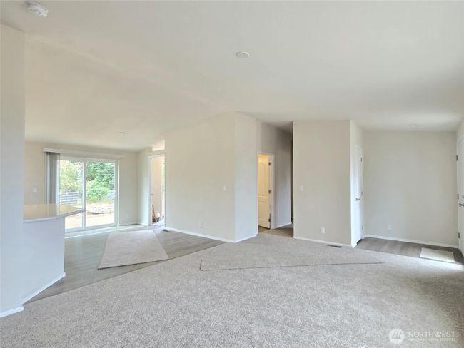 1138 W Lauridsen Blvd, House other with 3 bedrooms, 2 bathrooms and null parking in Port Angeles WA | Image 8