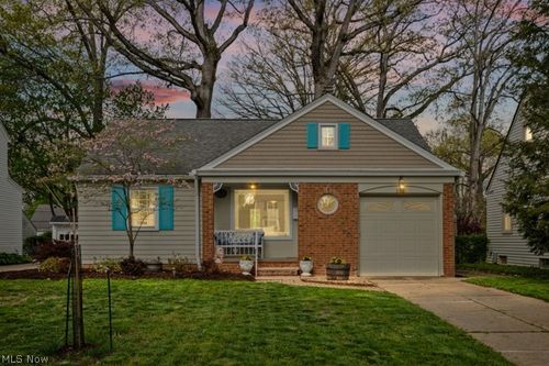 552 Lake Forest Drive, Bay Village, OH, 44140 | Card Image