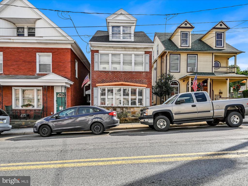 Sunbury St, Minersville, PA 17954