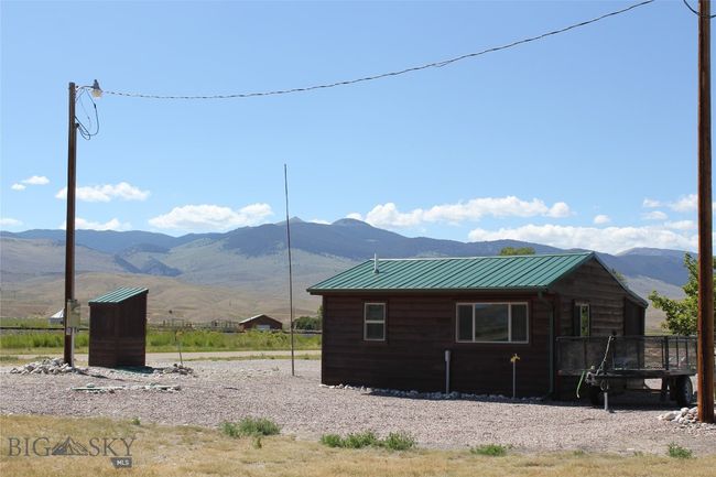 19970 Mt Highway 91 N, House other with 3 bedrooms, 2 bathrooms and null parking in Glen MT | Image 8