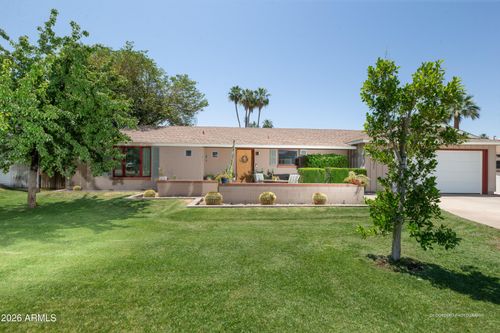 821 E Desert Park Ln, Phoenix, AZ, 85020-4147 | Card Image