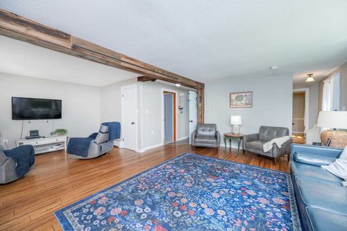 33 Merritt Rd, Hartland, VT, 05048-9416 | Card Image